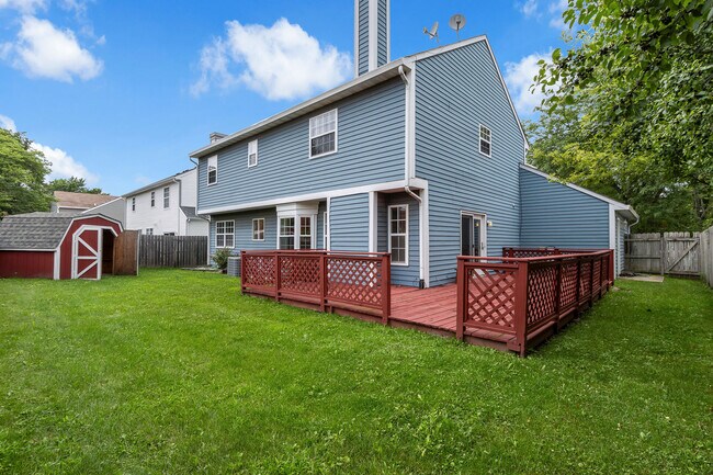 Building Photo - 2S601 River Oaks Dr