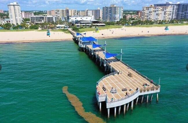 Building Photo - 133 N Pompano Beach Blvd