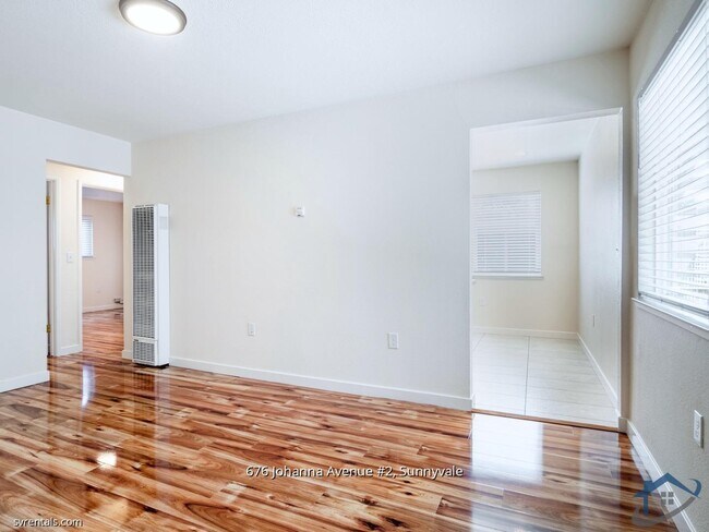 Building Photo - 676 Johanna Ave