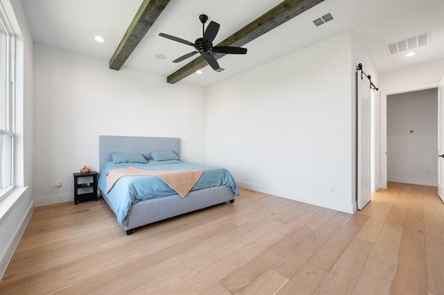 Building Photo - 5213 Havana Dr