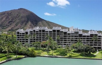 Building Photo - 500 Lunalilo Home Rd