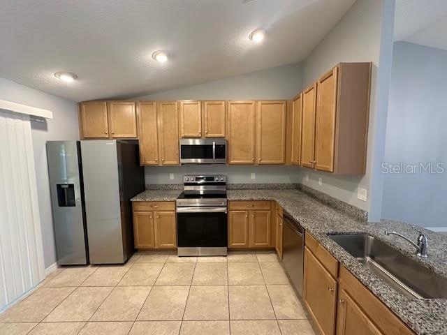 Building Photo - 5 Llowick Ct