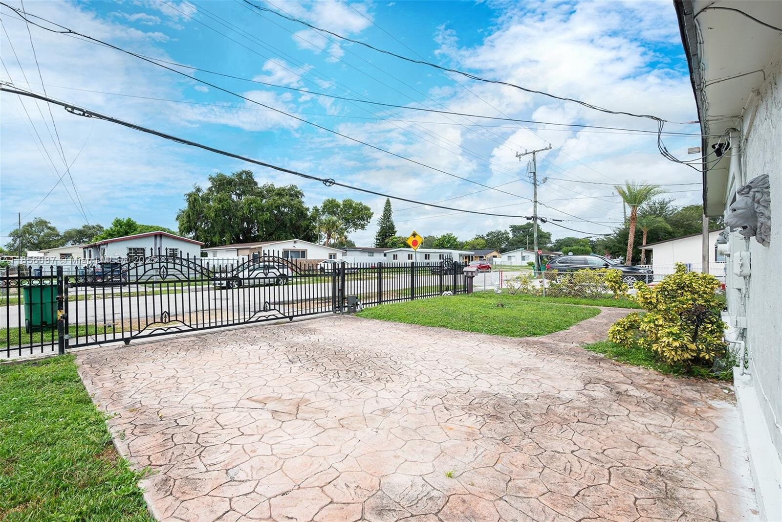 Building Photo - 1771 NW 152nd Ter