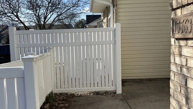 Building Photo - 15563 Garnet Way