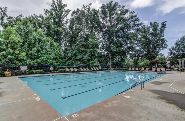 Building Photo - 10752 Camarilla Ct