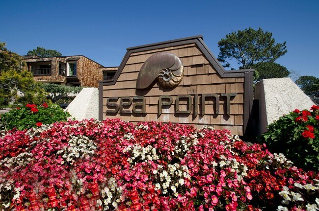 Building Photo - 2239 Del Mar Scenic Pkwy