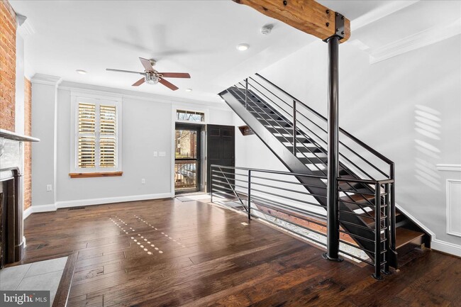 Building Photo - 163 B and O Ave