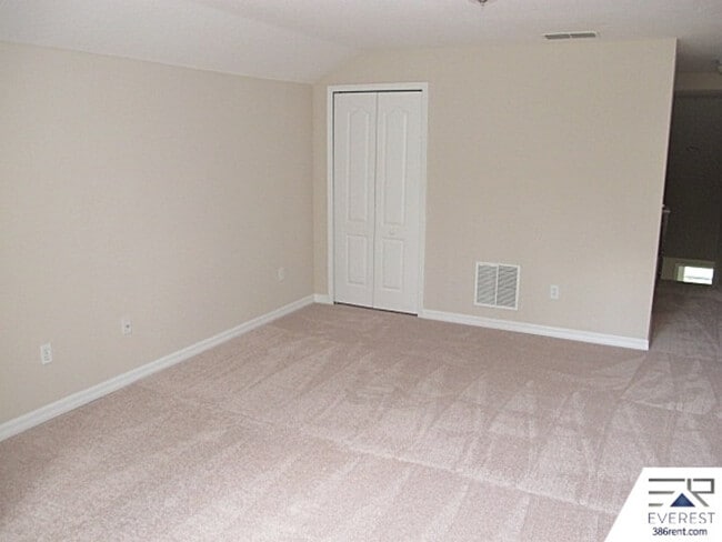 Building Photo - 37 Sea Breeze Trail