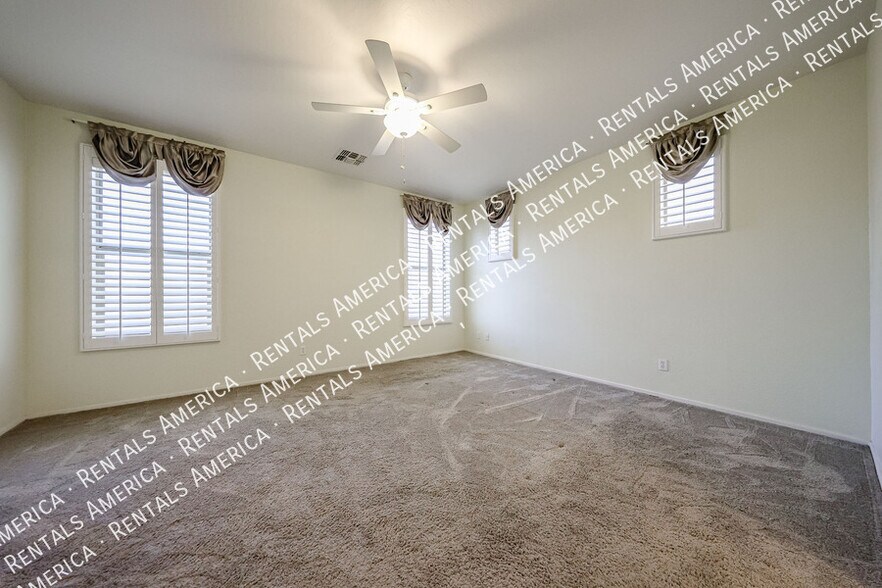 Building Photo - 30984 N Obsidian Dr