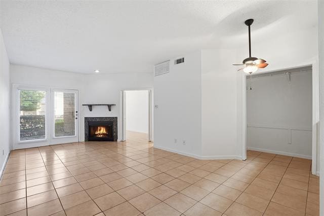 Building Photo - 5550 Spring Valley Rd