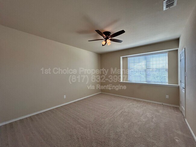 Building Photo - 15736 Barton Ridge Dr