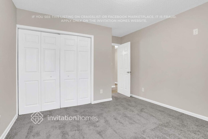 Building Photo - 562 Grandview Cir