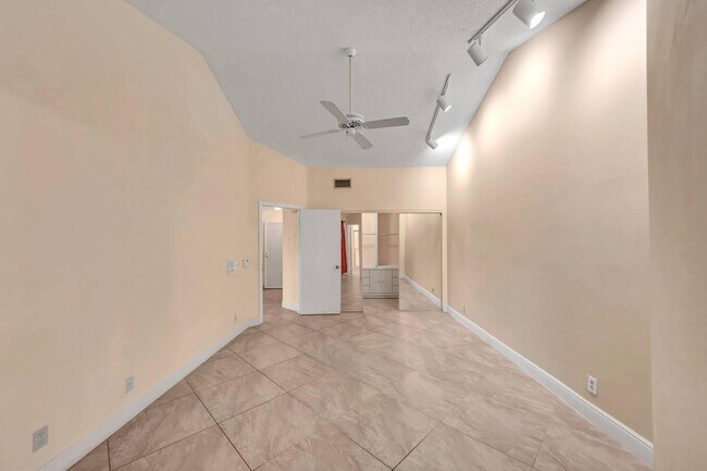 Building Photo - 6698 Montego Bay Blvd