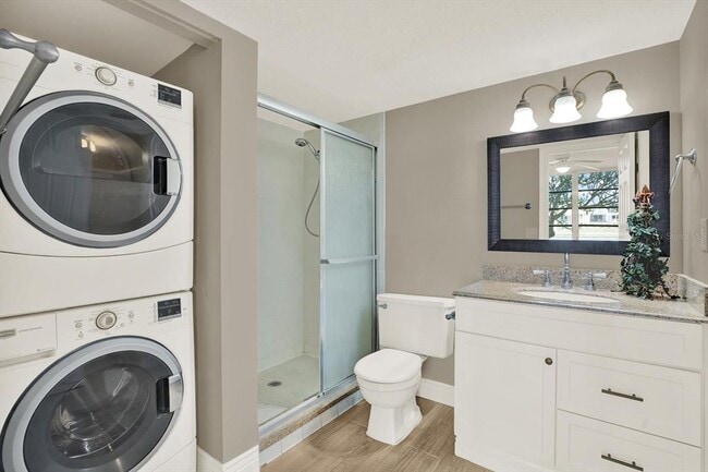 Building Photo - 7625 Sun Island Dr S