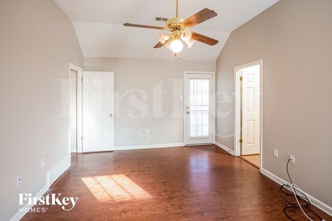 Building Photo - 4932 Water Fowl Ln