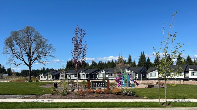 Building Photo - New Construction 3 Bed 2.5 Bath Townhome i...
