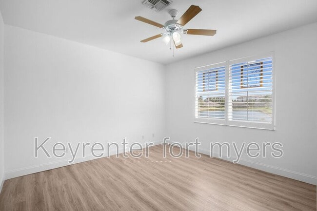 Building Photo - 3525 Arclight Ct