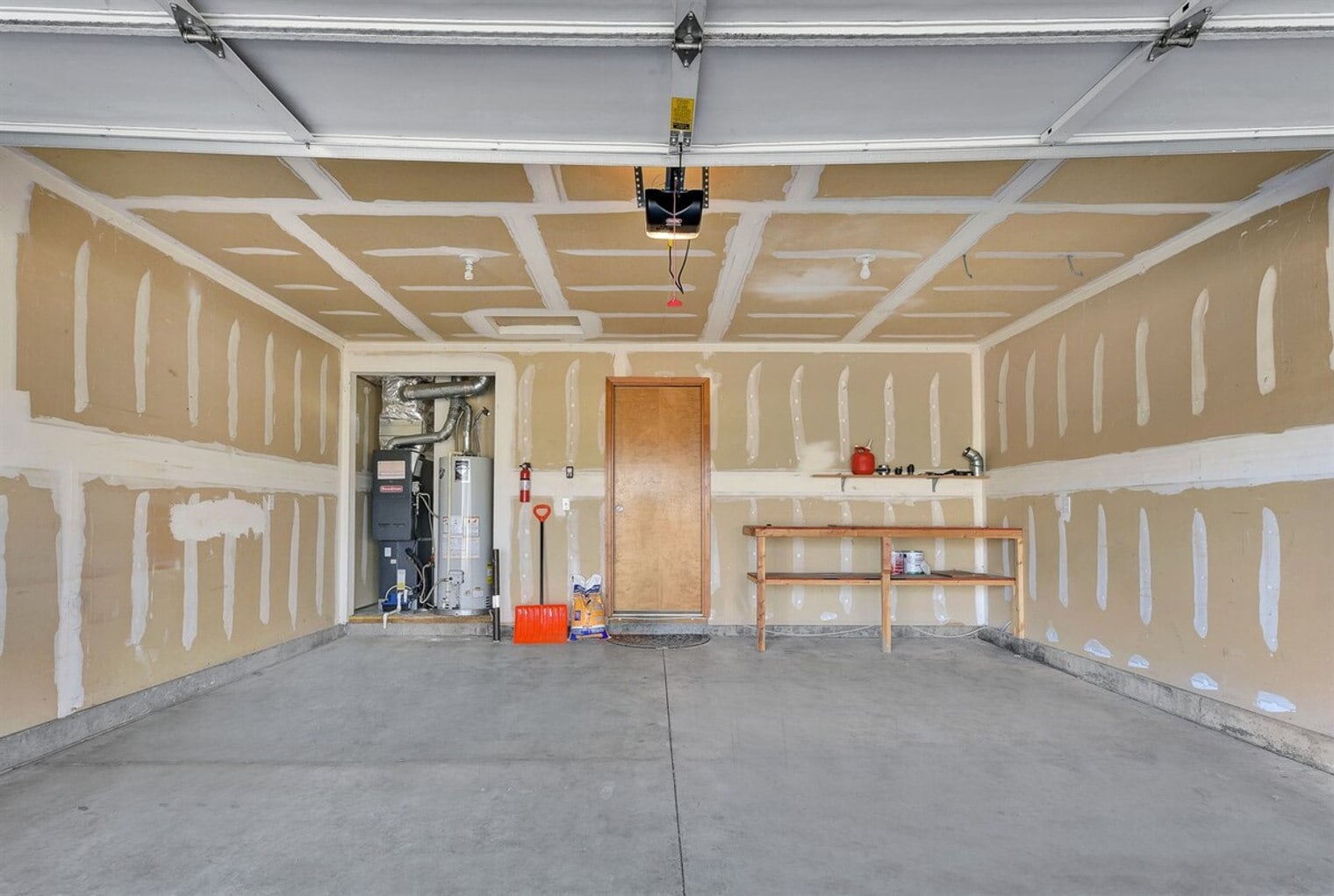 Building Photo - 1005 W Targee St