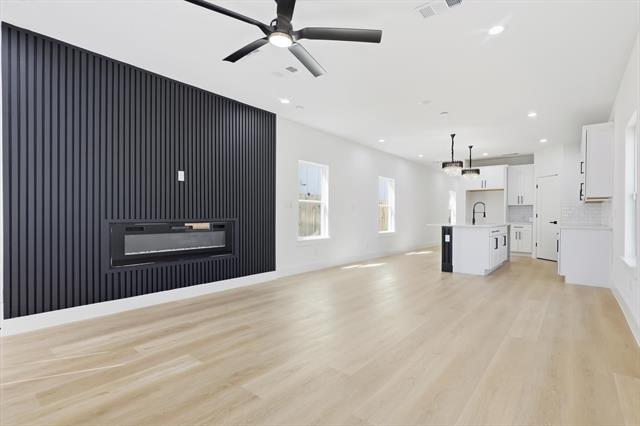 Building Photo - 2534 Lowery St