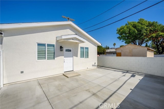 Building Photo - 7402 Riverton Ave