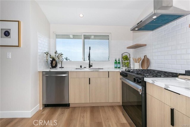 Building Photo - 2145 McRae Dr