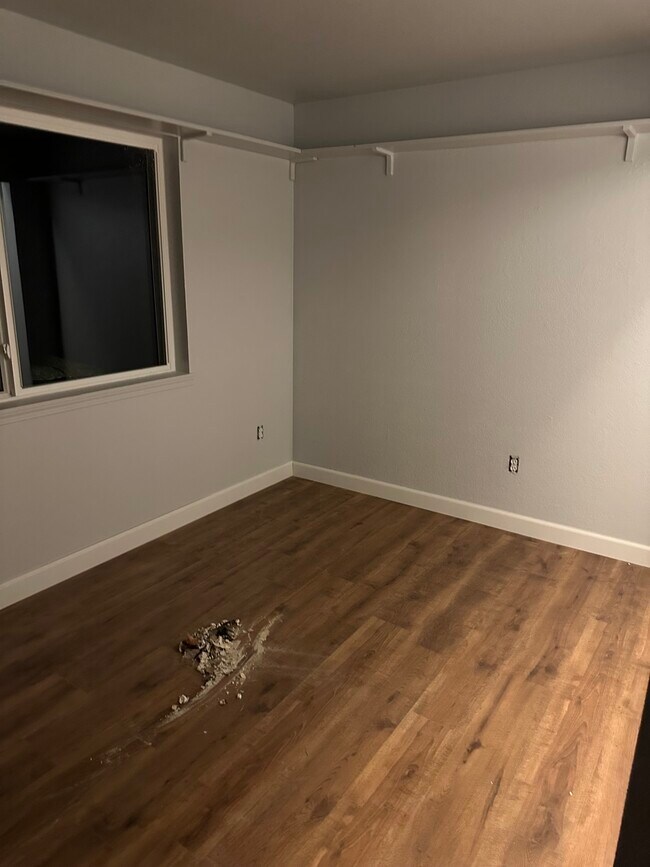 Building Photo - 17717 30th Dr SE