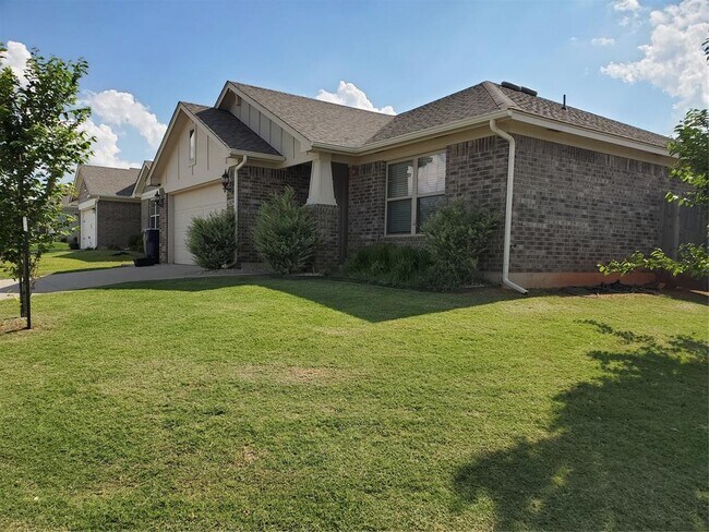 Building Photo - 15729 Capulet Dr