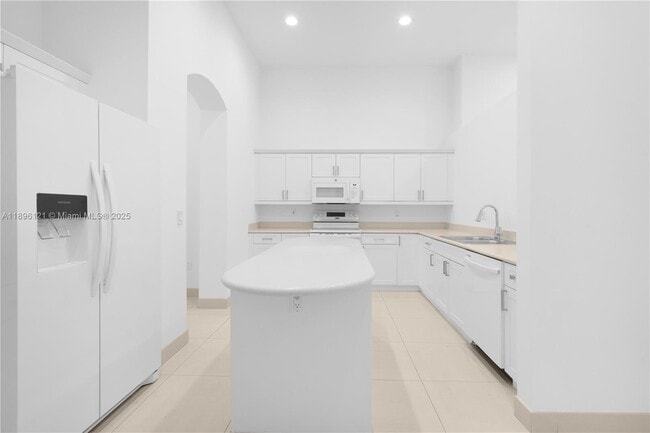 Building Photo - 8464 SW 138th St