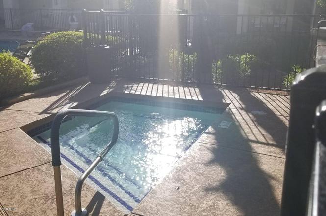 Hot Tub Access Included - 7350 N Pima Rd