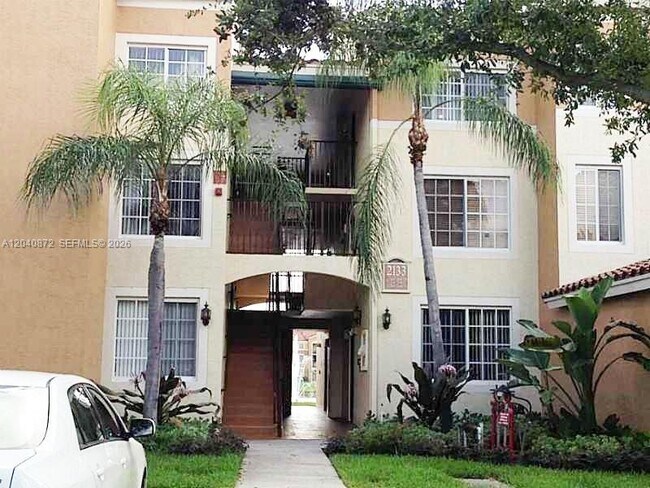 Building Photo - 2133 Renaissance Blvd