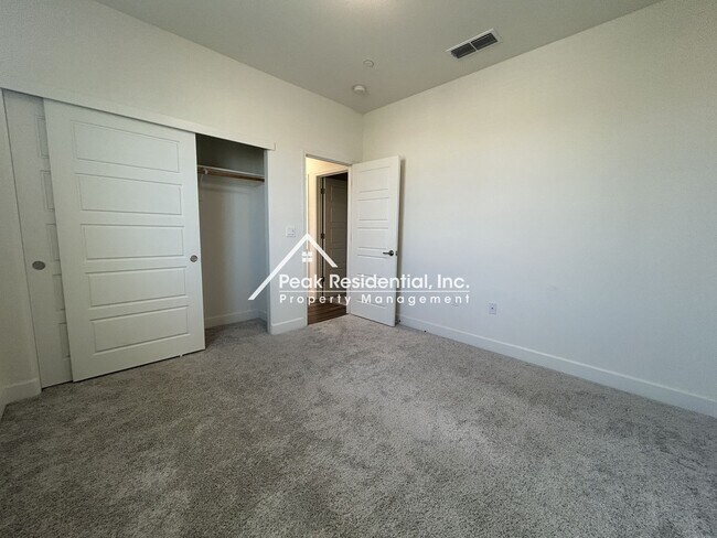 Building Photo - 5725 Harveston Wy