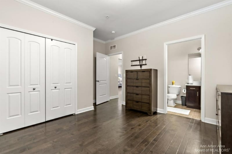Building Photo - 5570 Arbor Chase Dr