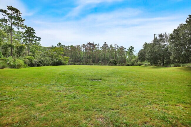 Building Photo - 63 Millenia Dr