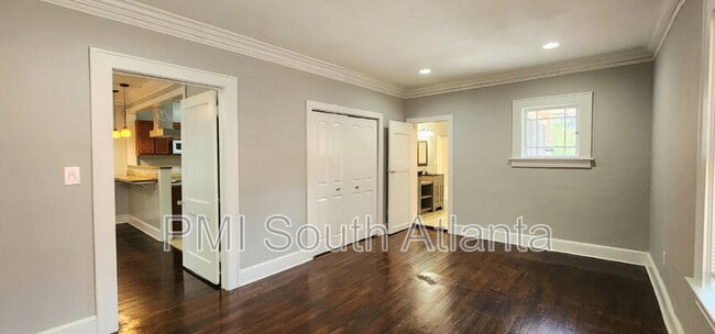 Building Photo - 3411 N Fulton Ave