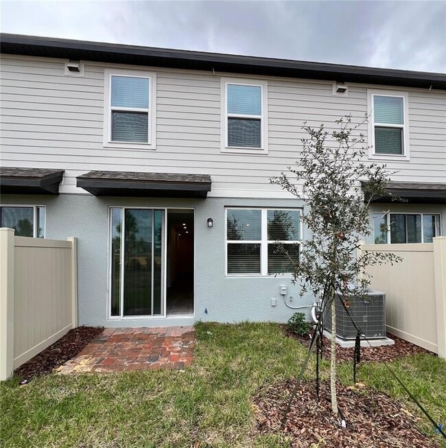 Building Photo - 16404 Happy Eagle Dr