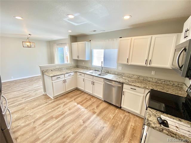 Building Photo - 6265 Aquatic Cir