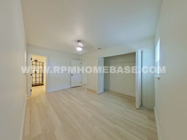 Building Photo - 506 Forrest Ct