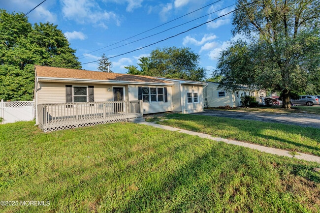 Building Photo - 879 Egret Dr