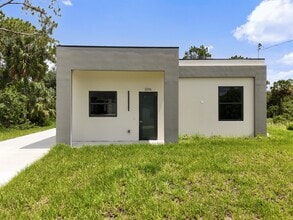 Building Photo - 3216 53rd St W