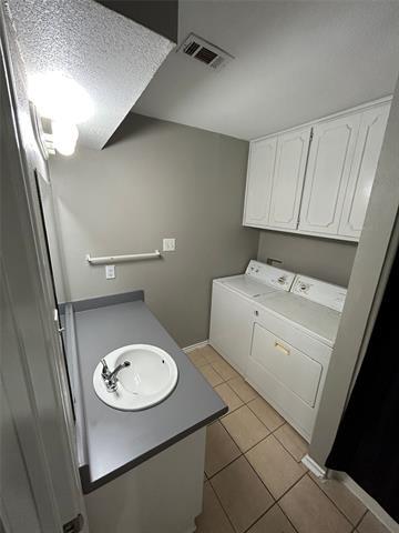 Building Photo - 404 Jordan Ln