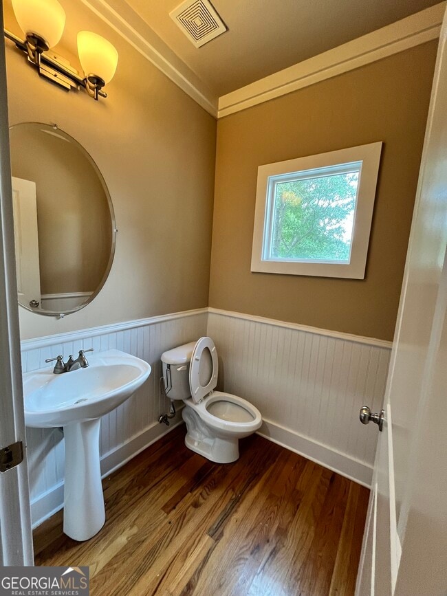 Building Photo - 783 Liberty Commons Dr