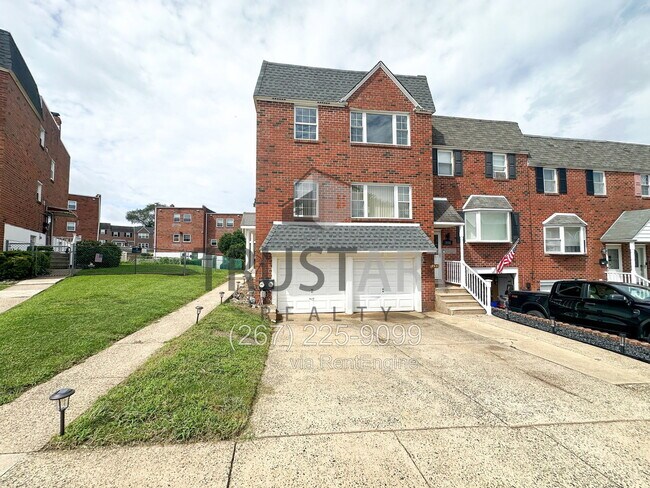 Building Photo - 3950 Constance Rd