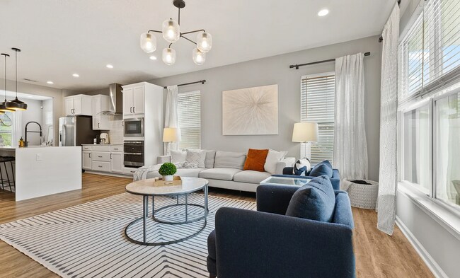 Building Photo - 163 Steeples Blvd