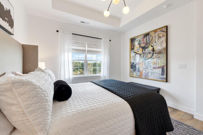 Building Photo - 1878 Woodland Way