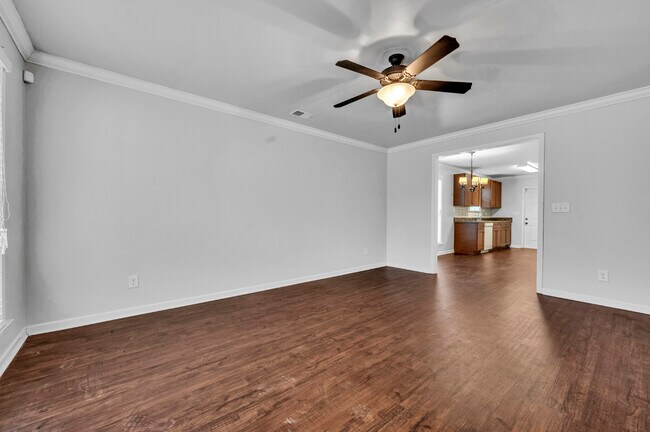 Building Photo - 6909 2nd Ave S