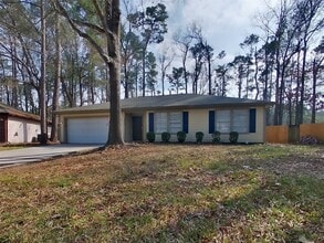 Building Photo - 22042 Soft Pines Ct