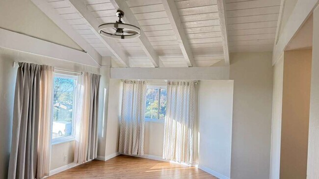 Building Photo - 22 Latitude Ct