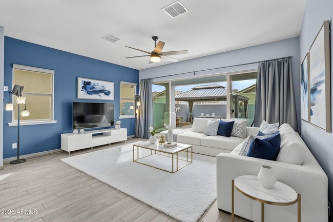 Building Photo - 4451 E Bernice St