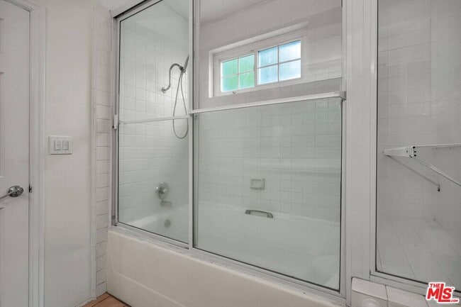 Building Photo - 2677 S Centinela Ave