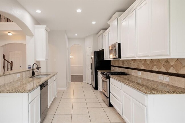 Building Photo - 67 Sagamore Ridge Pl